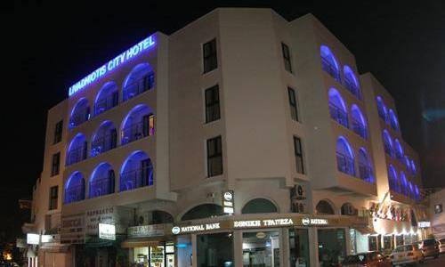 Hotel Livadhiotis City, karpaten.md