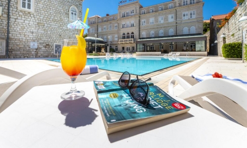 Hotel Lapad, karpaten.md