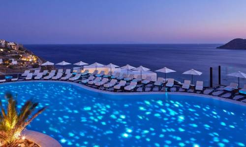 Royal Myconian Resort, karpaten.md