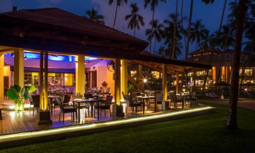 Royal Palms Beach Hotel, karpaten.md