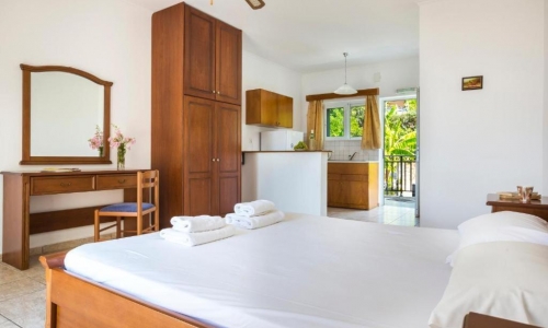 Stefanos Studios, karpaten.md, 2