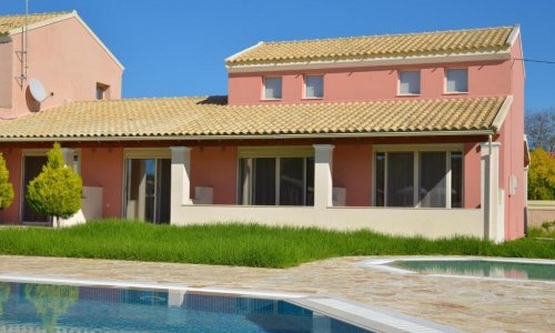 Megali Luxuries, karpaten.md, 2