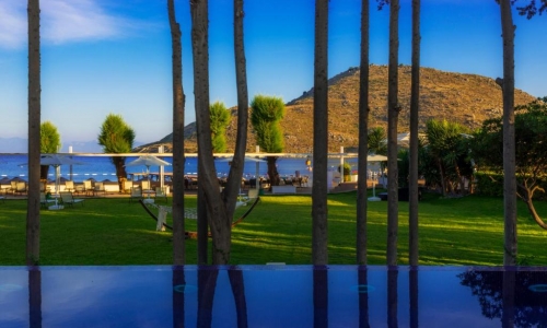 Liv Hotel By Bellazure, karpaten.md