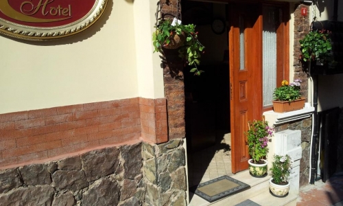 Berce Hotel Istanbul, karpaten.md, 2