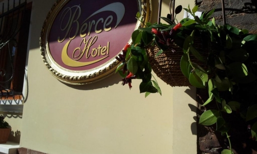 Berce Hotel Istanbul, karpaten.md