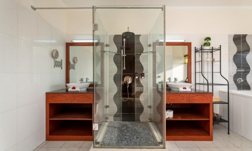 Glacis Heights Villa, karpaten.md, 2