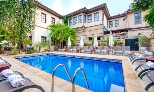 Tuvana Hotel, karpaten.md