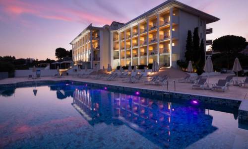 Avalon Palace Hotel, karpaten.md