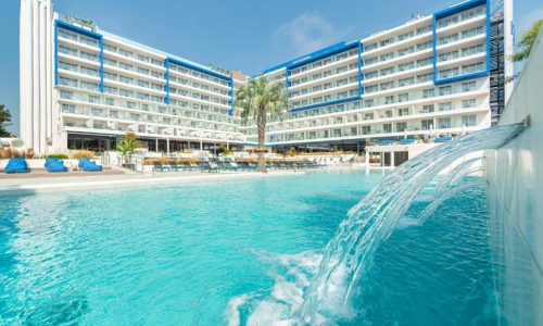 Hotel L'Azure, karpaten.md