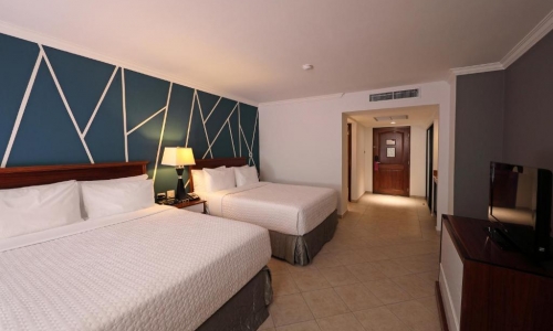 Crowne Plaza Panama, karpaten.md, 2
