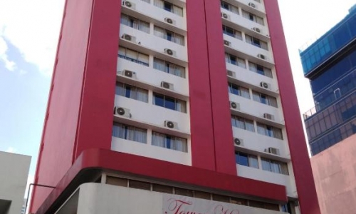 Hotel Tower House Suites, karpaten.md