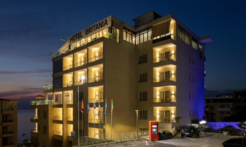 Hotel Britania, karpaten.md