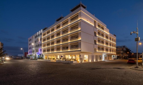 Hotel Oasis White, karpaten.md