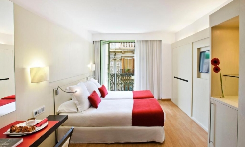Hotel Grupotel Gravina, karpaten.md, 2
