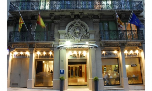 Hotel Grupotel Gravina, karpaten.md