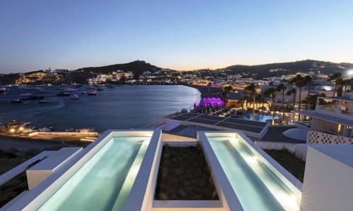 CUBIC Mykonos Seafront Design Suites, karpaten.md