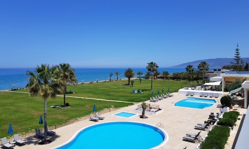 Hotel & Villas Natura Beach, karpaten.md