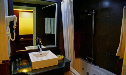 Hello Hotels (Ex Hotel Dar El Olf), karpaten.md, 2