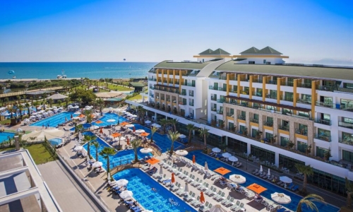 Port Nature Luxury Resort, karpaten.md