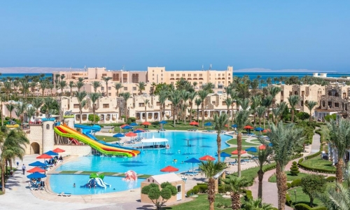 Royal Lagoons & Aqua Park Families and Couples Only Resort, karpaten.md