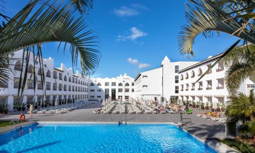 Hotel MAC Puerto Marina, karpaten.md