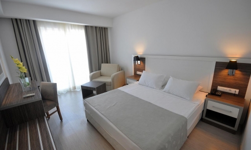 Club Shark Hotel, karpaten.md, 2