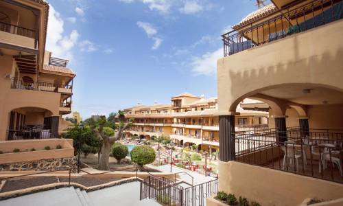 Aparthotel Coral Los Alisios, karpaten.md