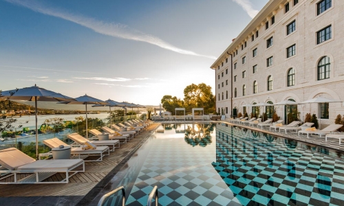 Hotel Brown Beach House & Spa, karpaten.md