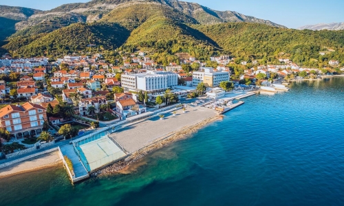 Carine Hotel Delfin, karpaten.md