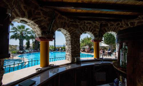 Geranion Village, karpaten.md